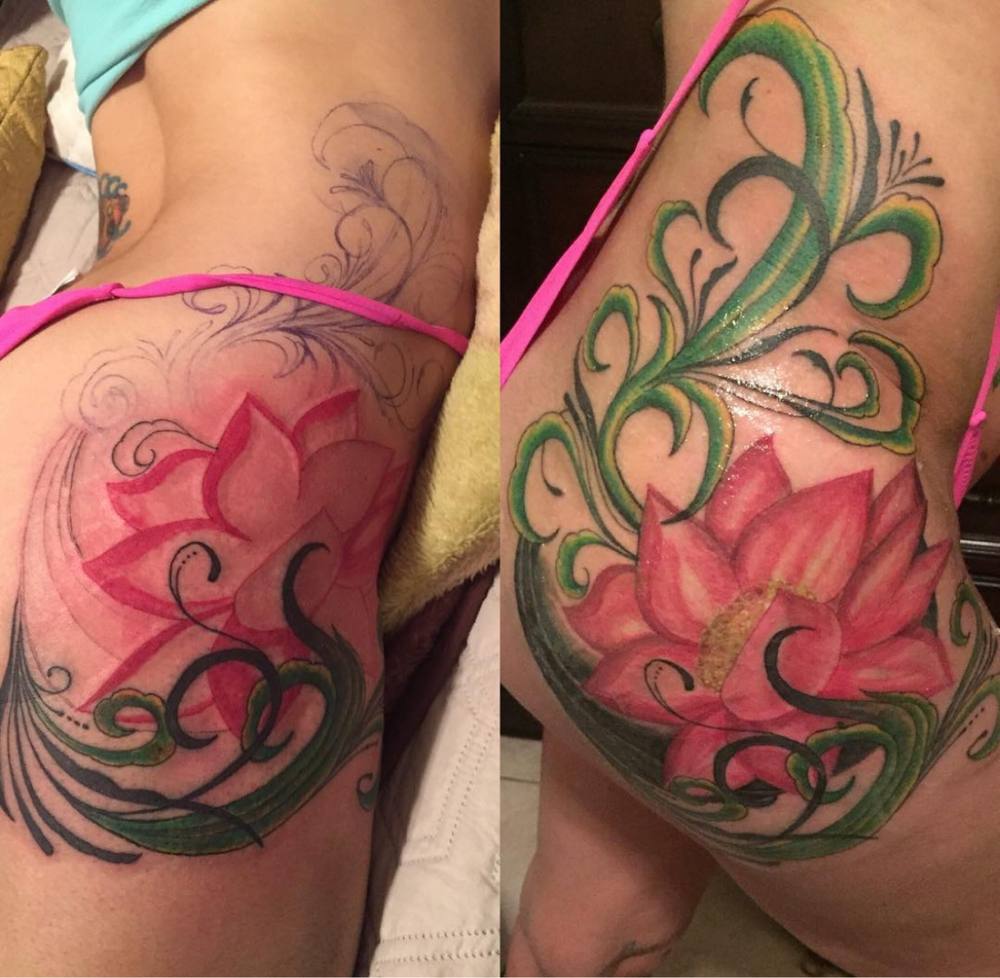 Lotus flower hip tattoos by Marcelo Tattoos Bronx